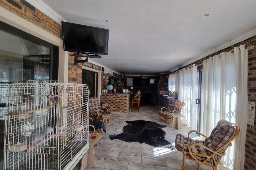 4 Bedroom Property for Sale in Stilfontein Ext 4 North West